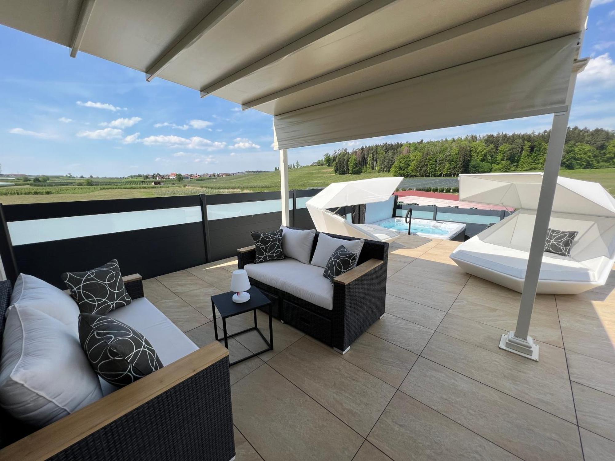 Poolhaus Bodensee Ideal Fuer Geschaeftsreisende